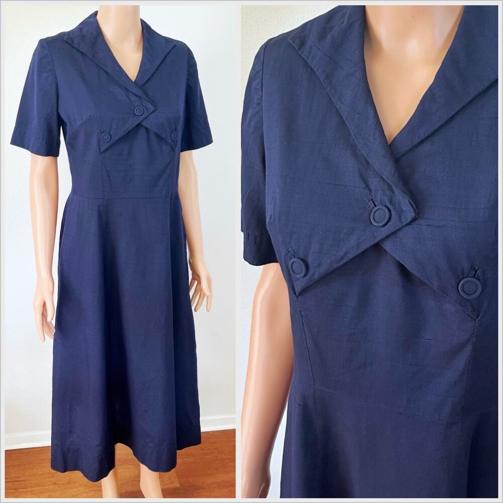 Vintage 1940s / 1950s Navy Blue Shirtwaist Dress Midi‎ // Size Medium